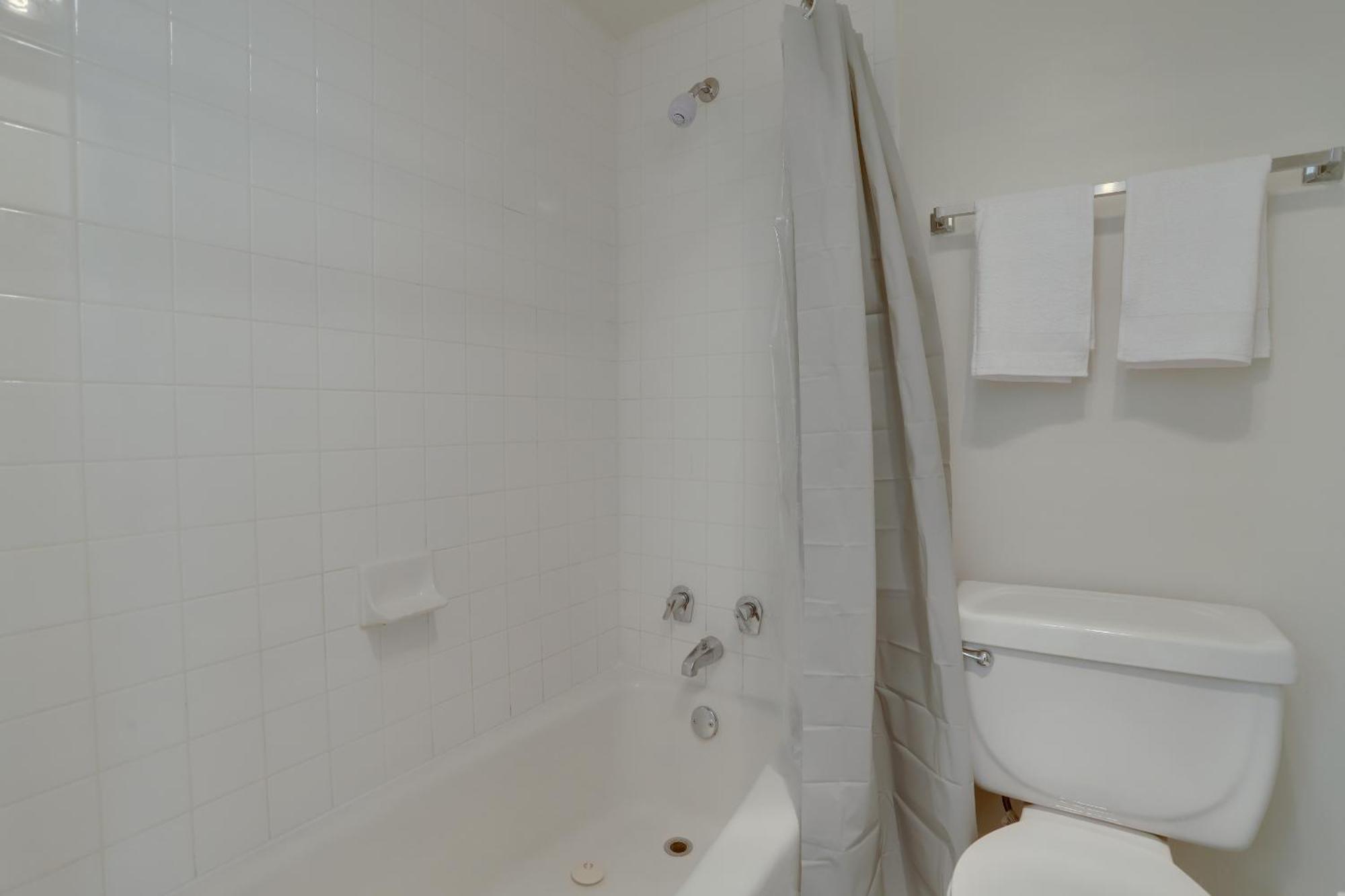 Spacious 2 Bedrooms Apt @Crystal City With Gym Arlington Luaran gambar