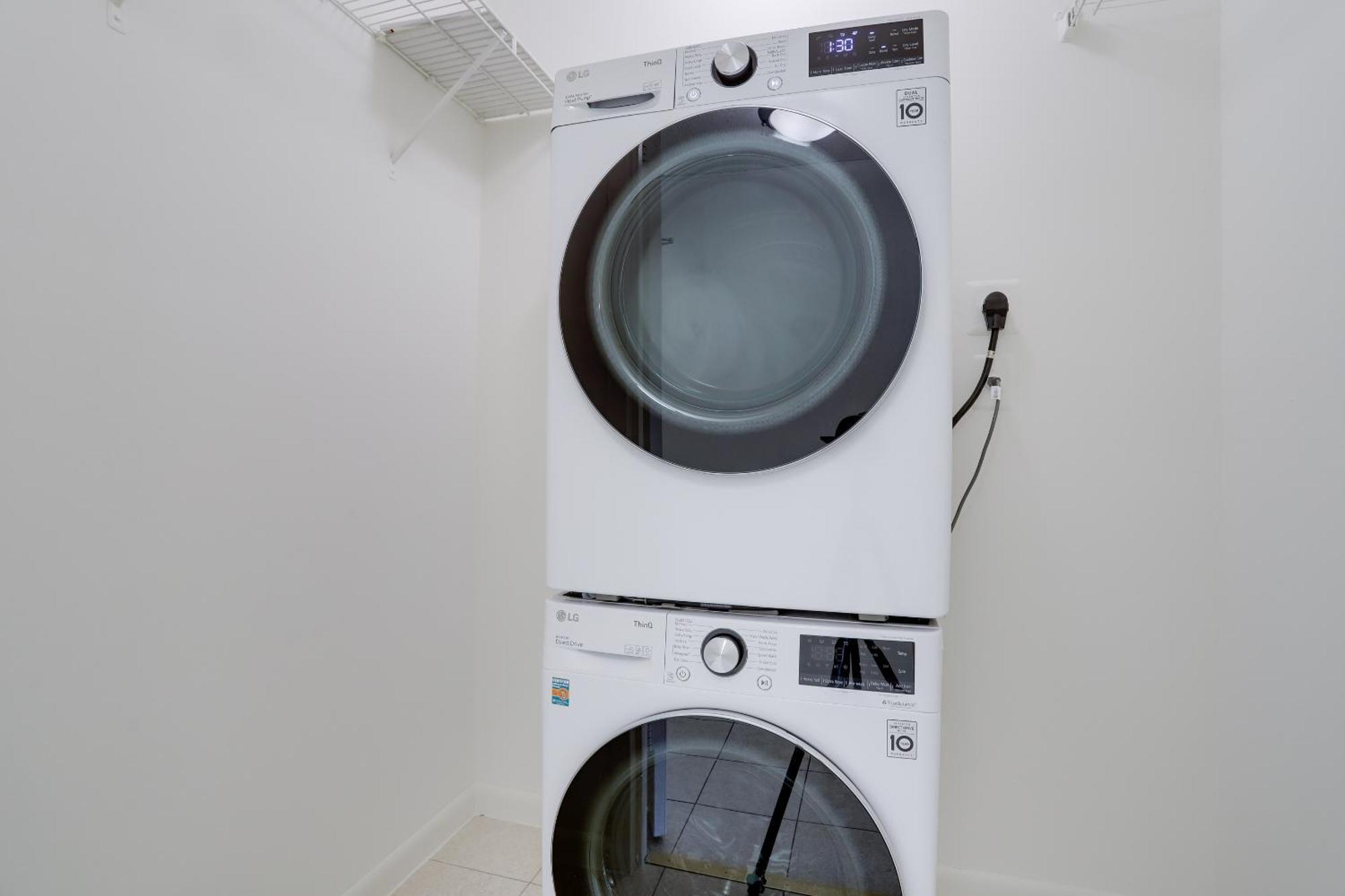 Spacious 2 Bedrooms Apt @Crystal City With Gym Arlington Luaran gambar